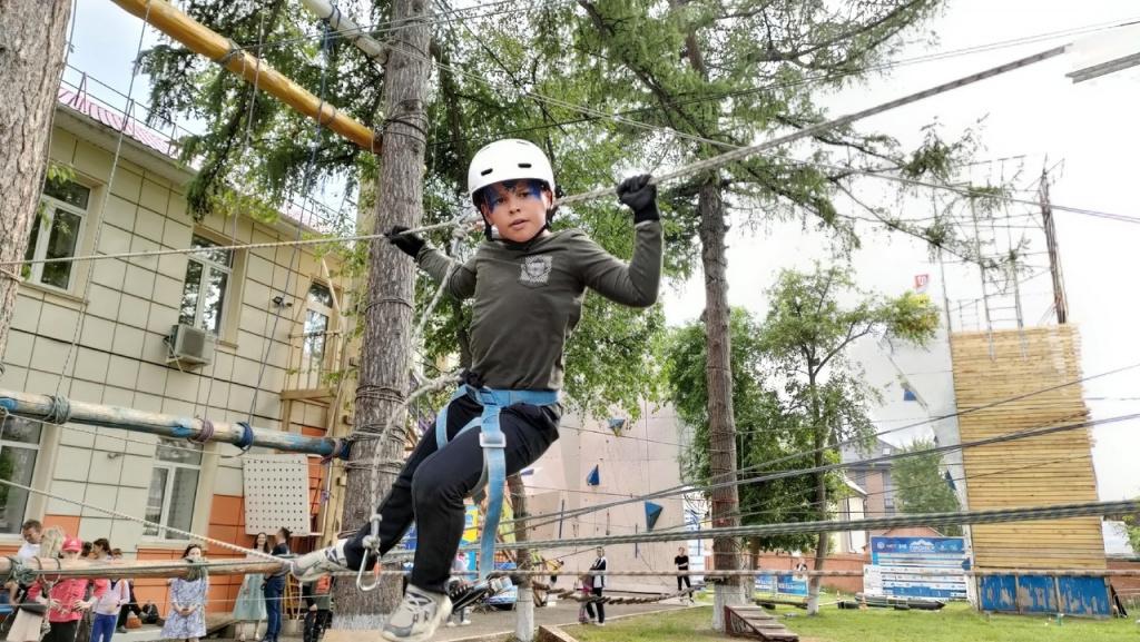 Приглашаем в физкультурно-спортивные секции!